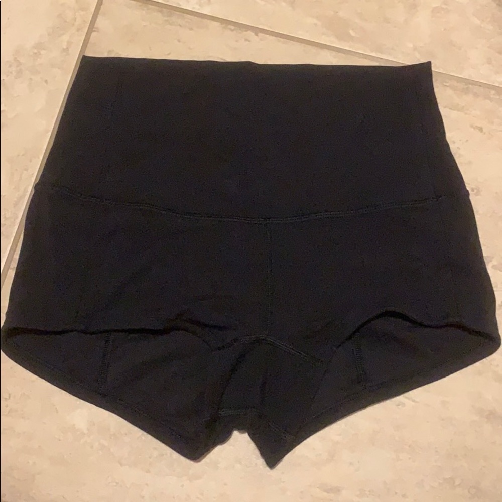 Lululemon spandex shorts